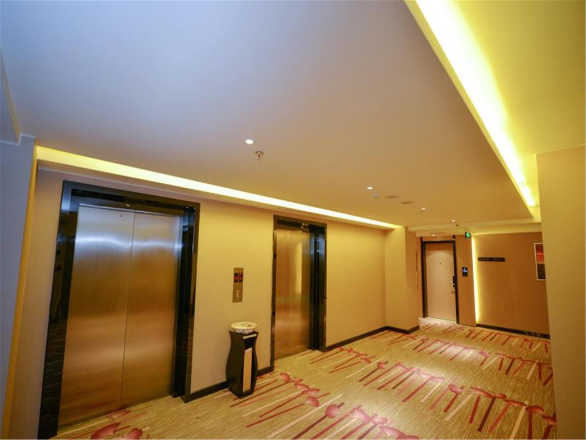 Lavande Hotel Muxiyuan Branch ปักกิ่ง ภายนอก รูปภาพ